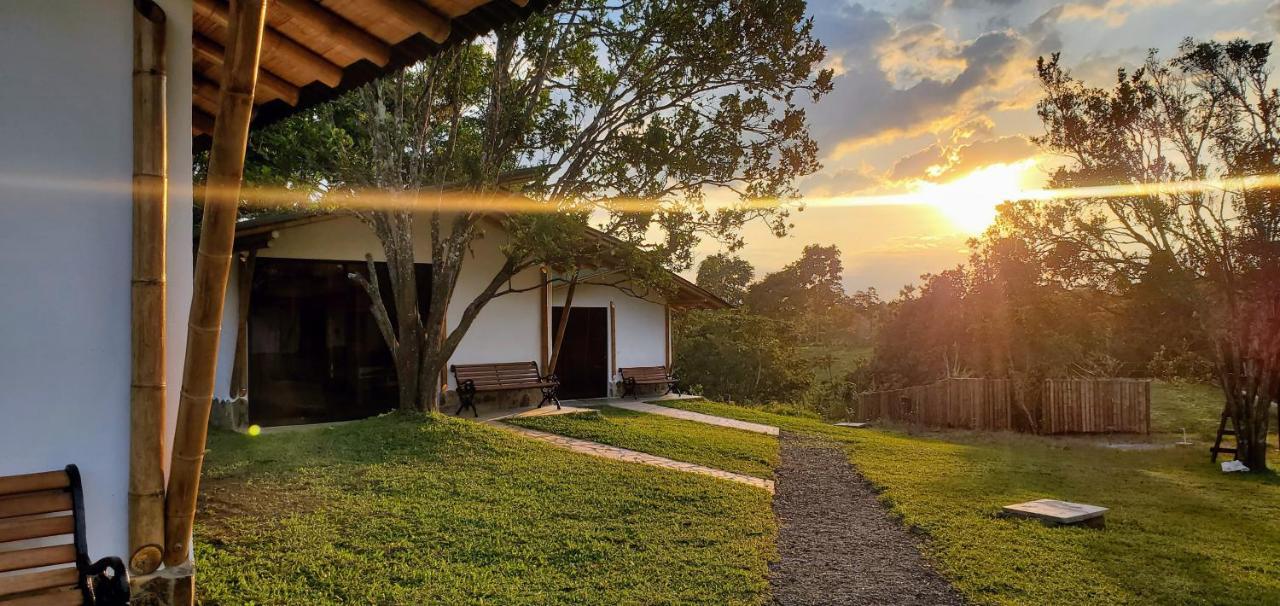 Ecohotel Alma Calarcá Extérieur photo